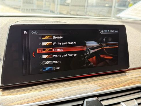 Used 2018 BMW 540i RWD image 45