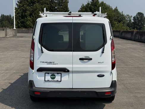 Used 2019 Ford Transit Connect XLT FWD image 4