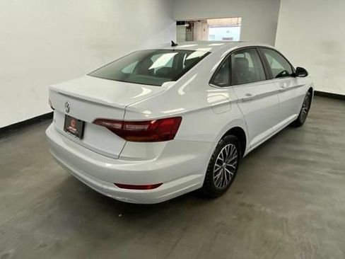 Used 2019 Volkswagen Jetta SE FWD image 7
