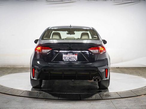 Certified 2023 Toyota Corolla SE w/ SE Premium Package image 11