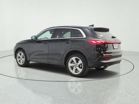 Used 2025 Audi Q5 Premium Plus w/ Premium Plus AWD/4WD image 7