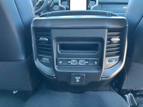 New 2025 RAM 2500 Laramie image 28