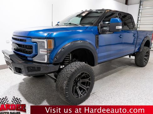 Used 2022 Ford F250 Lariat w/ Black Appearance Package AWD/4WD image 2