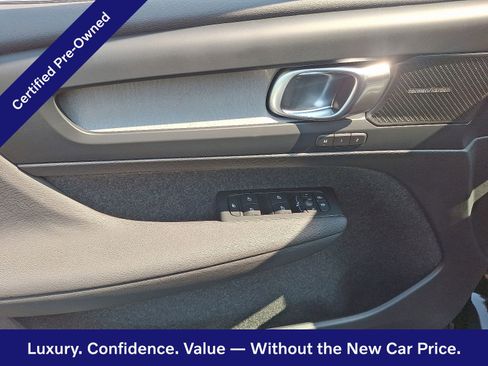 Used 2026 Volvo XC40 B5 Plus w/ Protection Package Premier AWD/4WD image 13