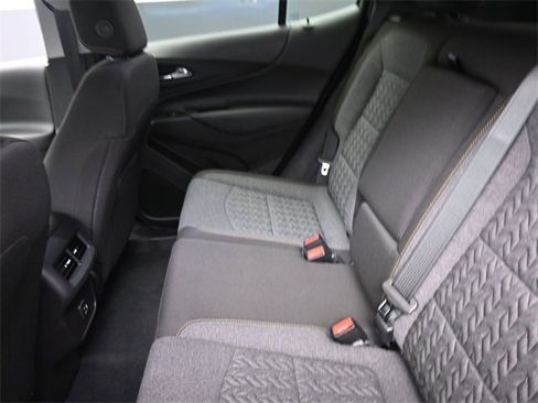 Used 2024 Chevrolet Equinox LT image 22