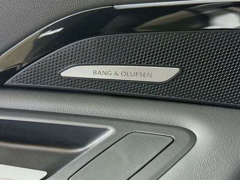 New 2025 Audi Q5 Premium Plus image 18