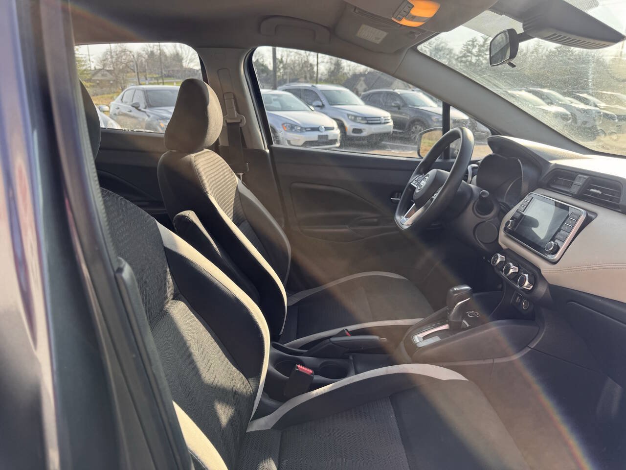Used 2020 Nissan Versa SV FWD image 22