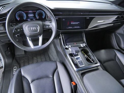 Used 2021 Audi Q8 Premium AWD/4WD image 4