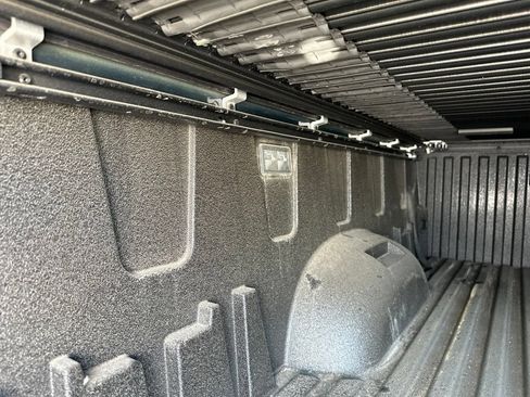 Used 2025 Toyota Tundra Platinum AWD/4WD image 8