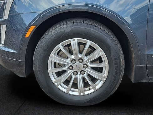Used 2019 Cadillac XT5 FWD image 7