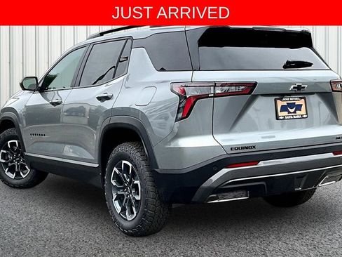 New 2026 Chevrolet Equinox ACTIV FWD image 8