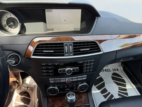 Used 2013 Mercedes-Benz C 300 4MATIC Sedan image 19