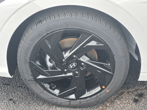 New 2026 Hyundai Elantra Sport image 11