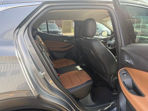 Used 2020 Buick Encore GX Essence FWD image 19