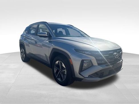 Used 2026 Hyundai Tucson SEL AWD/4WD image 3