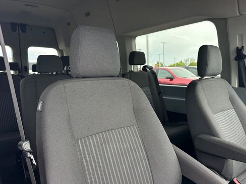 Used 2017 Ford Transit 350 XL RWD image 18
