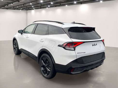Certified 2025 Kia Sportage X-Line w/ Premium Package AWD/4WD image 6