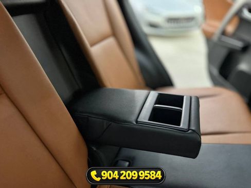 Used 2016 Toyota RAV4 Limited FWD image 25