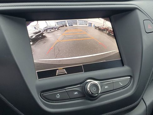 Used 2023 Chevrolet TrailBlazer LT image 17