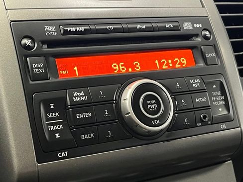 Used 2012 Nissan Sentra 2.0 SR FWD image 8
