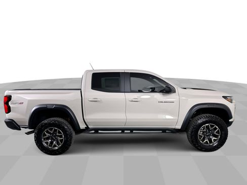 New 2026 Chevrolet Colorado ZR2 w/ Technology Package image 44