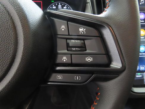 Certified 2025 Subaru Crosstrek 2.5i Limited w/ Crosstrek Mirror Package AWD/4WD image 14