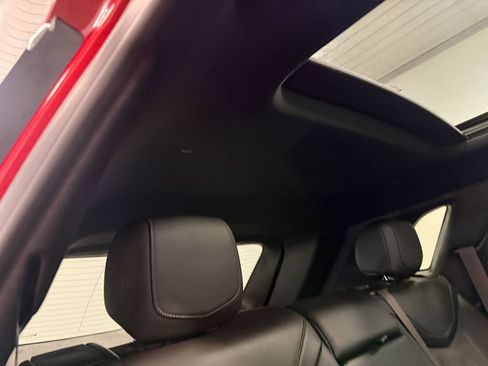 Used 2024 Cadillac XT5 Premium Luxury image 15