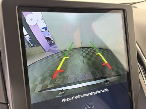 Used 2023 Ford Edge Titanium w/ Class II Trailer Tow Package image 21