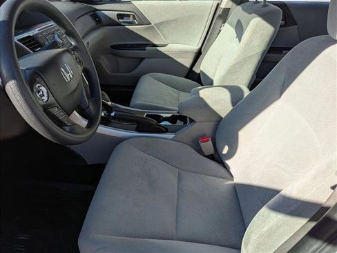 Used 2013 Honda Accord LX image 15