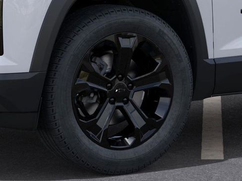 New 2026 Chevrolet Equinox LT w/ Convenience Package II image 9