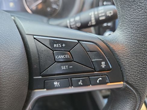 Used 2023 Nissan Kicks SV image 20