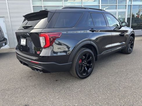 Used 2023 Ford Explorer ST AWD/4WD image 8