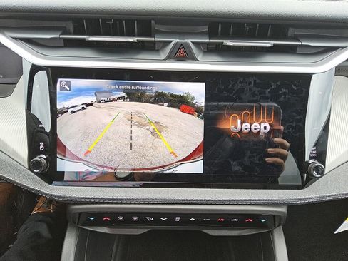 New 2026 Jeep Cherokee Laredo AWD/4WD image 20