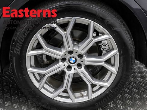 Used 2022 BMW X7 xDrive40i w/ Premium Package AWD/4WD image 31