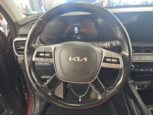 Used 2023 Kia Telluride S AWD/4WD image 8