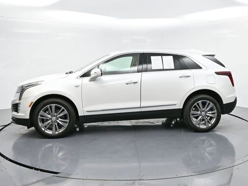 Used 2025 Cadillac XT5 Premium Luxury w/ Technology Package image 4