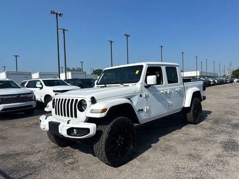 Used 2022 Jeep Gladiator Overland AWD/4WD image 7