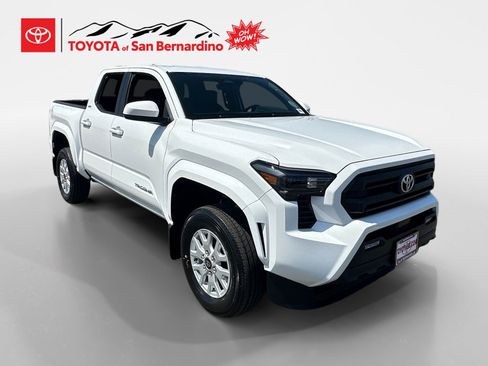 Certified 2025 Toyota Tacoma SR5 RWD image 7