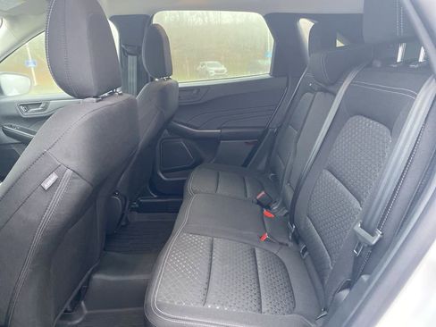 Used 2025 Ford Escape Active AWD/4WD image 18
