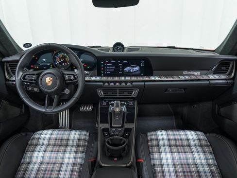 Used 2025 Porsche 911 Turbo S image 24