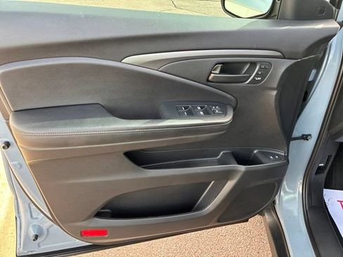Certified 2023 Honda Passport EX-L image 7