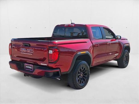 New 2026 GMC Canyon Elevation w/ Convenience Package image 2