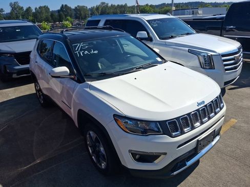 Used 2021 Jeep Compass Limited AWD/4WD image 12