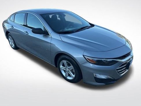 Used 2023 Chevrolet Malibu LS image 6