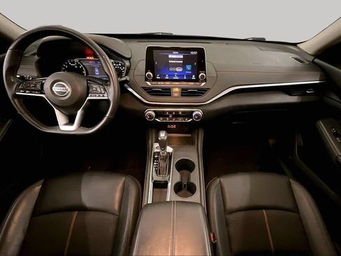 Used 2021 Nissan Altima 2.5 SR FWD image 14