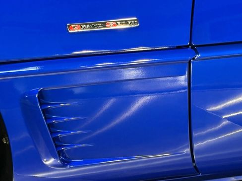 Used 1996 Chevrolet Corvette Convertible RWD image 16