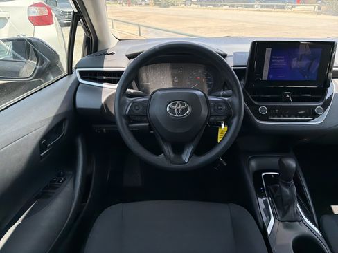 Used 2024 Toyota Corolla LE FWD image 10