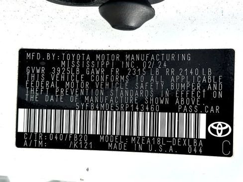 Used 2024 Toyota Corolla LE FWD image 31