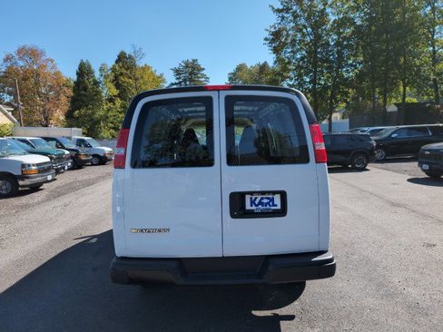 New 2025 Chevrolet Express 2500 w/ Driver Convenience Package image 6