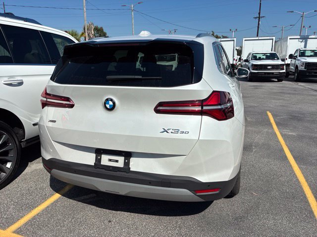 Used 2026 BMW X3 xDrive30i AWD/4WD image 3